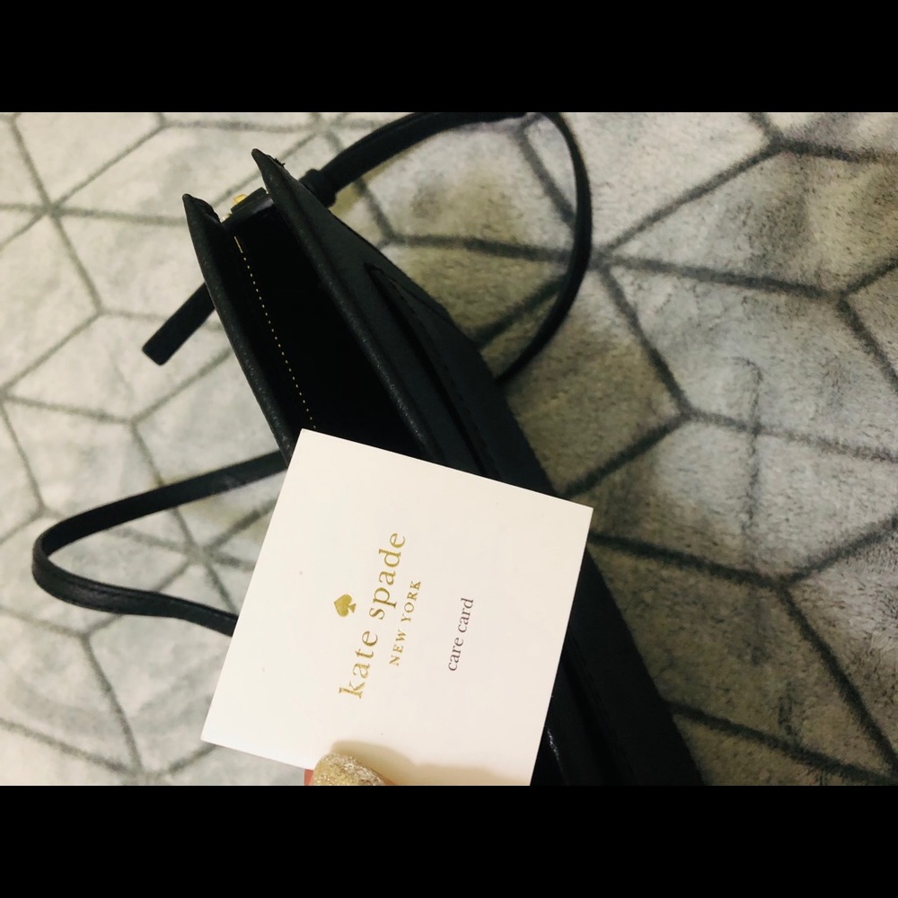 Kate Spade ♠️ Crossbody - Picture 5 of 8